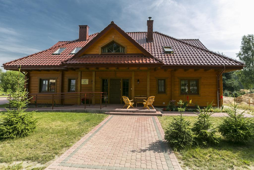 Osrodek Szkoleniowy Za Lasem Syców Exteriör bild